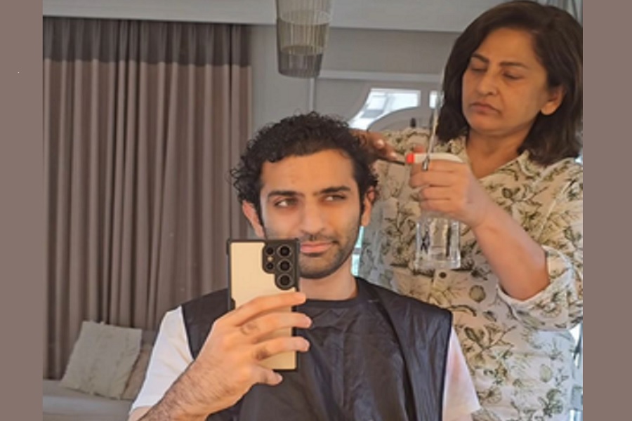 Archana Puran Singh turns hairstylist for her son