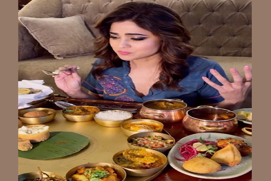 Shamita Shetty enjoys flavours of Rajasthan with a scrumptious thaali