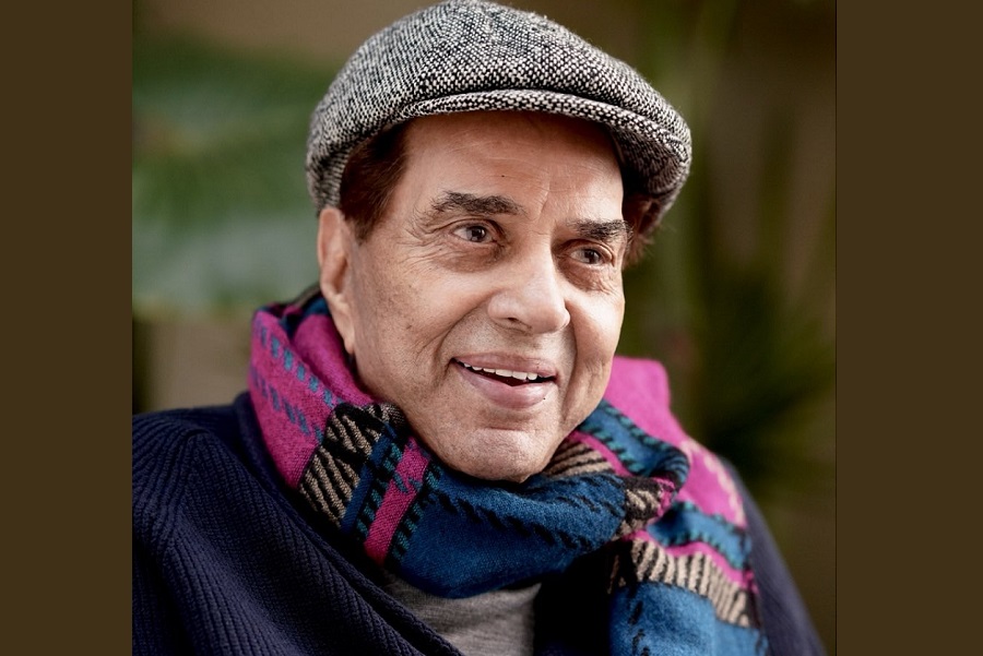 Dharmendra wishes Happy Anniversary to ‘darling kids’ Bobby Deol, his wife Tanya