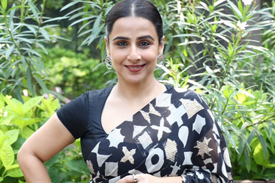 Vidya Balan seeks blessings from Lord Venkateswara at Tirumala Temple