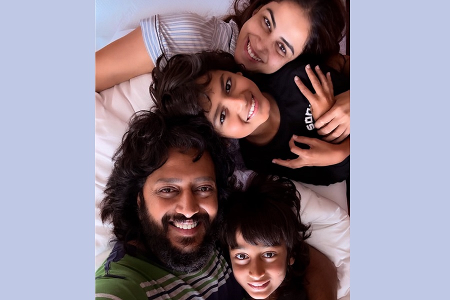 Here’s how Genelia Deshmukh left husband Riteish Deshmukh beaming with pride and joy