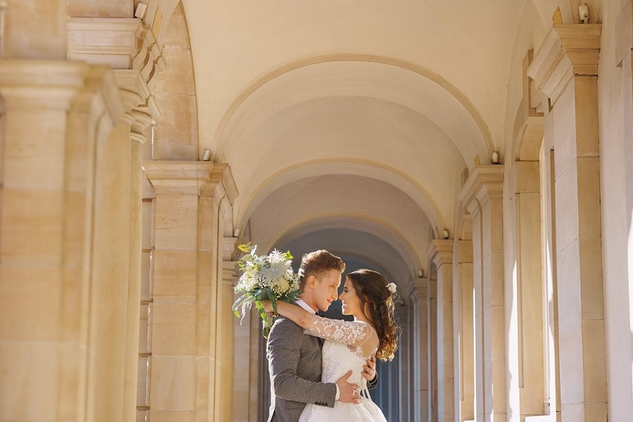 How to Plan a Dream Wedding on a Budget