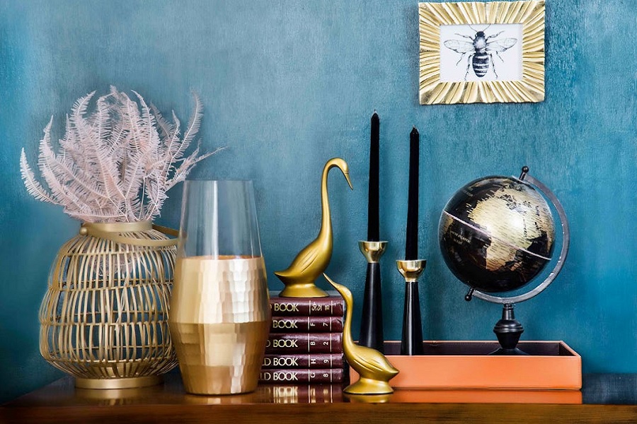 Elegant Eclecticism: A Perfect Blend of Modern and Vintage Décor