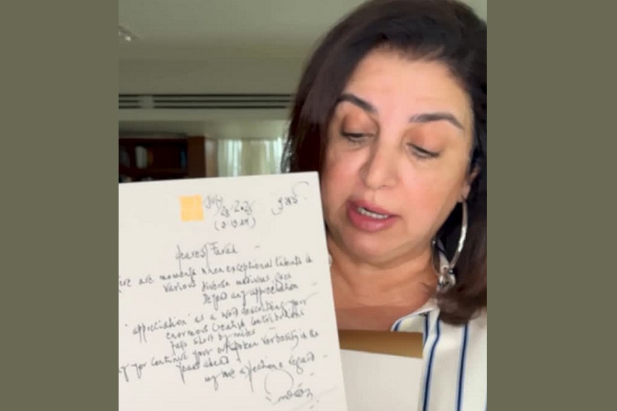 Farah Khan gets a handwritten letter from Amitabh Bachchan