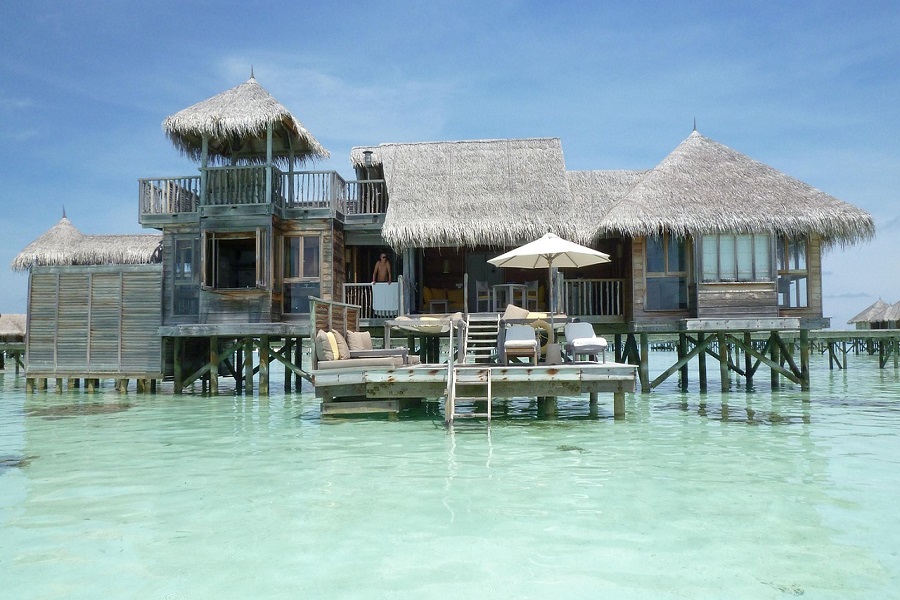 Paradise Found: A Travel Guide to the Maldives