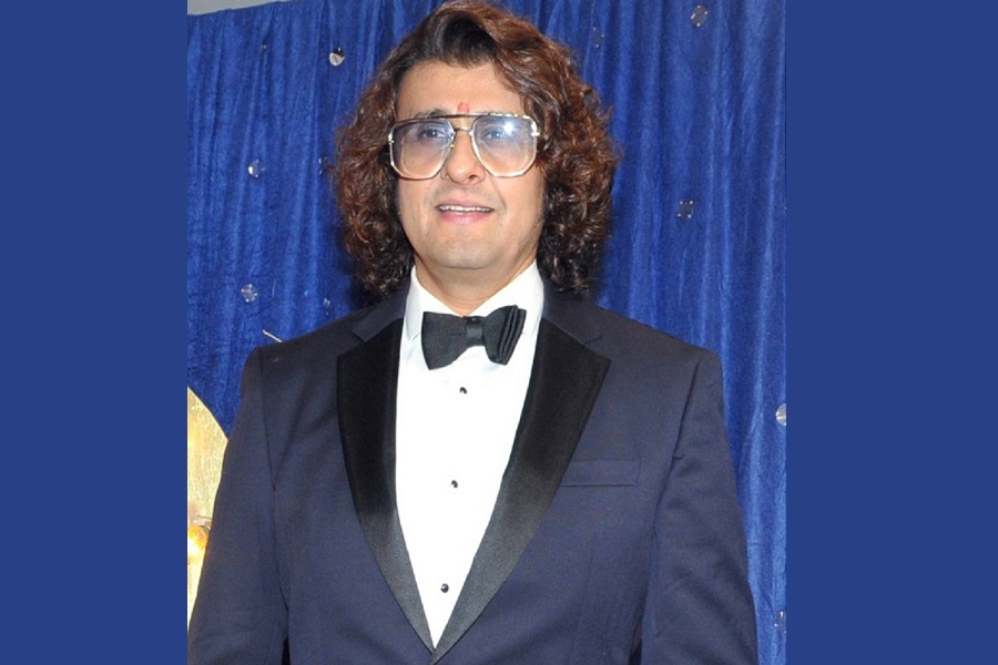 Sonu Nigam calls his ‘Satrangi Re India Tour’ a celebration of love through different colours
