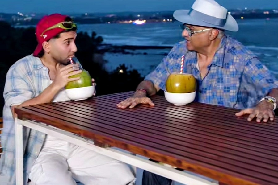 Janhvi Kapoor calls a simple life rendition with dad Boney Kapoor & Orry her 'dream'