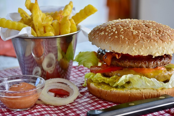 The Hidden Truth About Junk Food: Why We Crave It and How It Affects Our Health
