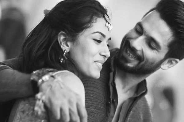 Mira Rajput shares a pic of reception card from her wedding with Shahid Kapoor 10 years ago