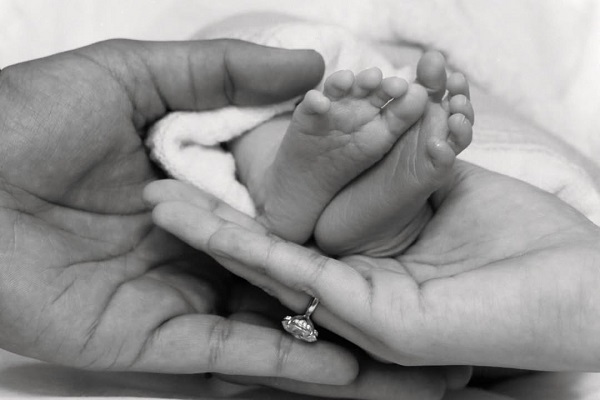 Devon Ke Dev Mahadev fame Sonarika Bhadoria blessed with a baby girl