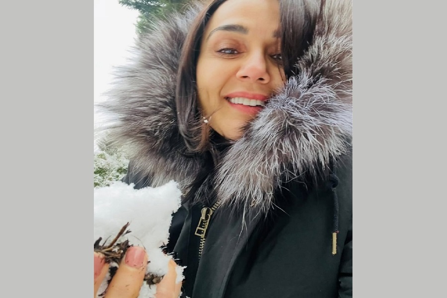 Preity Zinta shares snow-kissed midweek moment