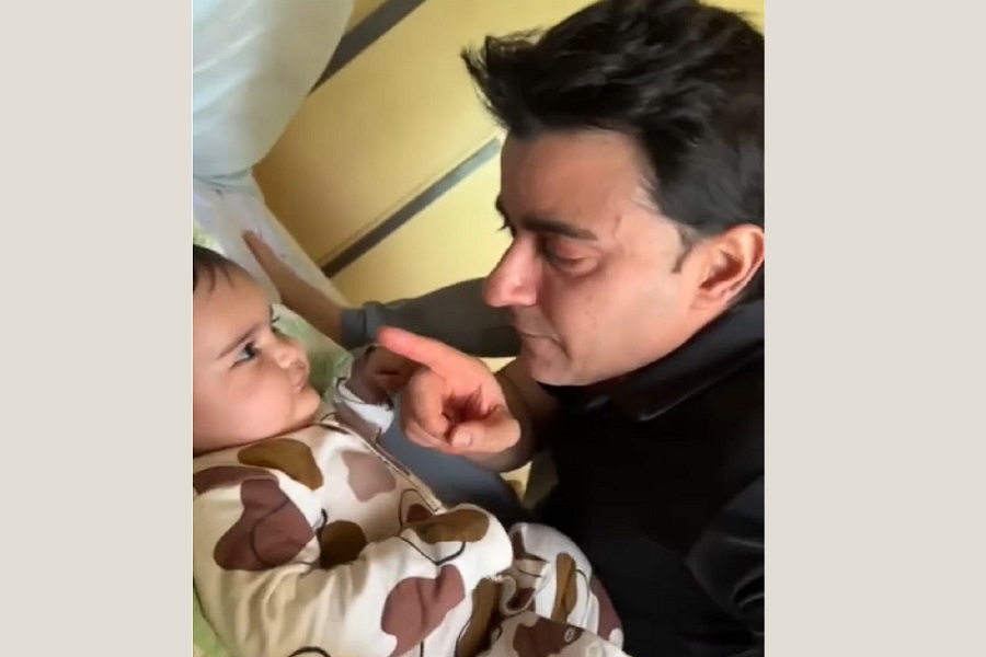 Gautam Rode enjoys a cute fight with his little bundle of joy