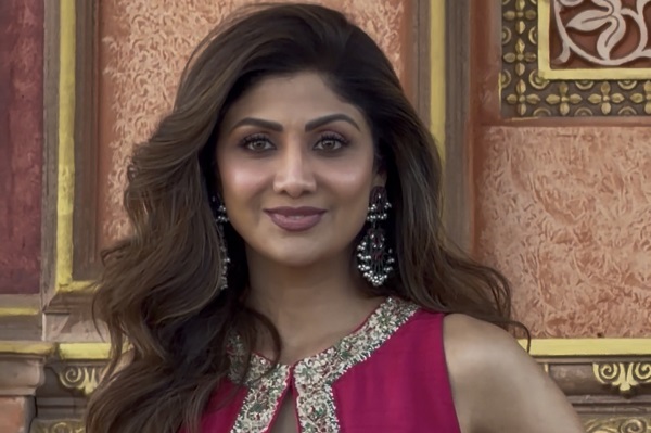 Breaking: Shilpa Shetty in MasterChef India, calls the new season ‘Naye India Ka Rang’