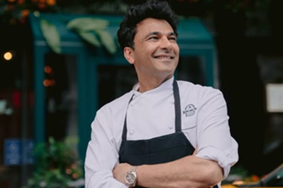 Vikas Khanna raises concern over potential health risk at Mumbai airport