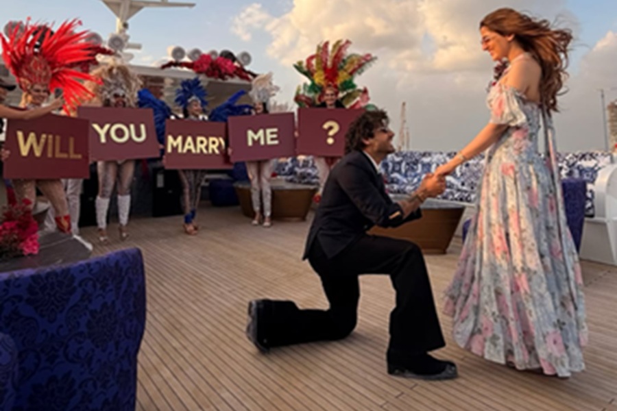 Nupur Sanon gets engaged to Stebin Ben, sister Kriti Sanon showers love on the happy couple