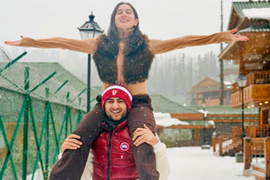Sara Alia Khan shares leaf from her winter vacation with brother Ibrahim