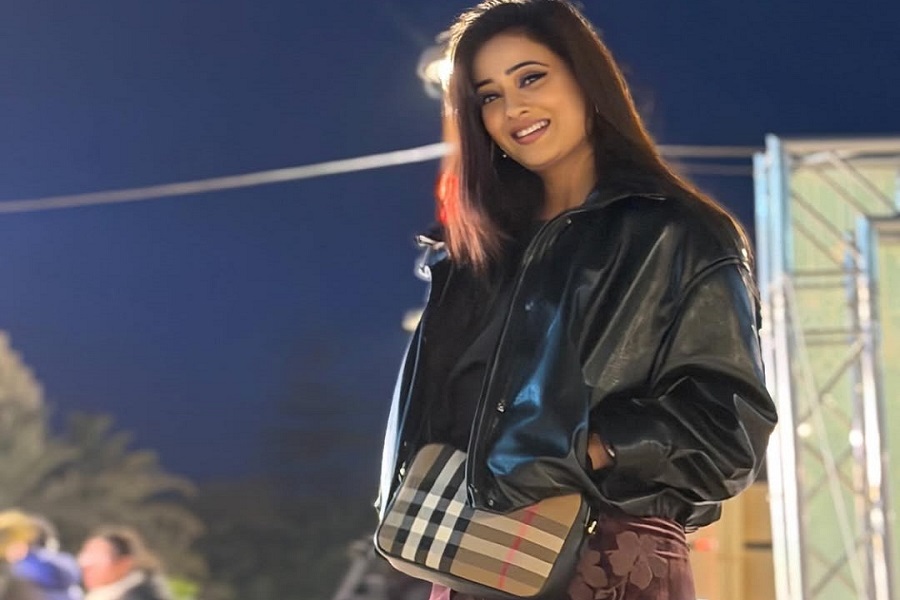 Shweta Tiwari soaks in serenity during Spain vacation