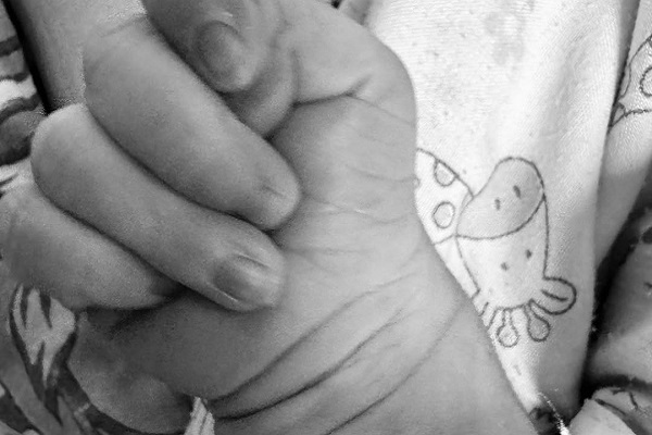 Randeep Hooda blessed with a baby girl on his father's birthday