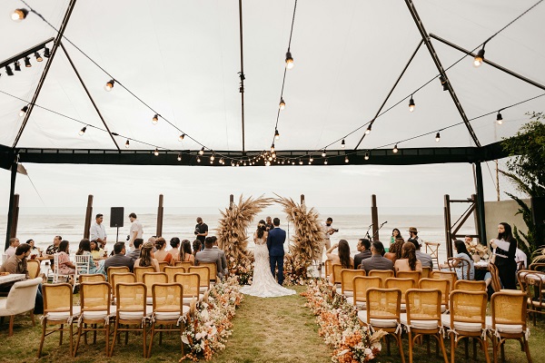 Planning a Wedding with Minimal Guests: A Beautifully Intimate Celebration