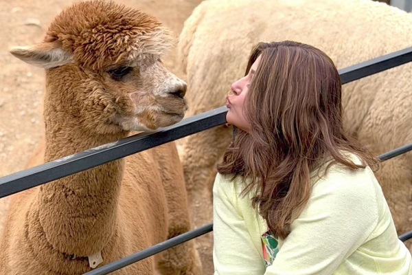 Hina Khan spends time with alpacas during her exotic South Korea trip
