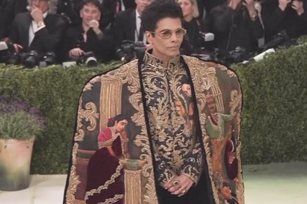 Twinkle Khanna asks Karan Johar to come over in his Met Gala outfit: Will hang you up on my wall