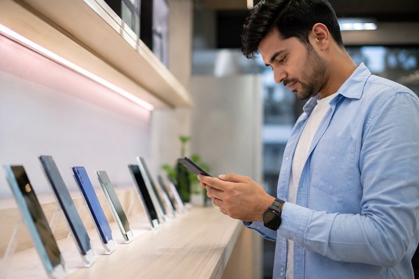 Smartphone Buying Tips: A Complete Guide to Choosing the Perfect Phone