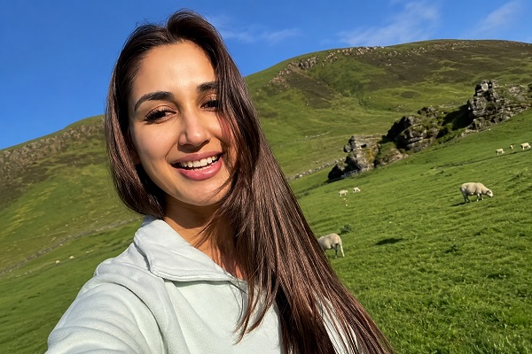 Nikita Dutta goes a ‘little extra’ to discover Scotland's hidden gems, ends up amidst a flock of sheep