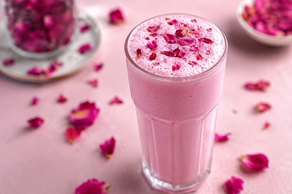 Rose Milkshake Recipe: A Refreshing, Creamy, and Flavorful Summer Drink