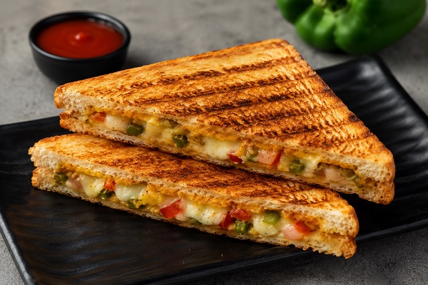 Easy Indian Cheesy Masala Sandwich at Home