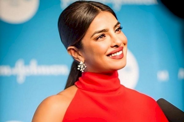 Lockdown diaries: Priyanka Chopra out to redefine `work from home` fashion