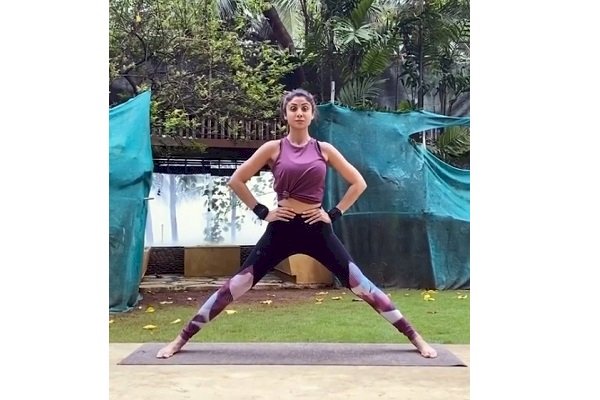 Shilpa Shetty: Best way to start my day and week is with yoga