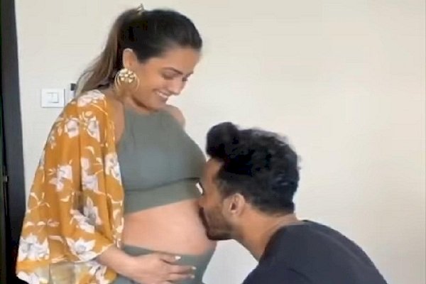 'Naagin' star Anita Hassanandani announces pregnancy