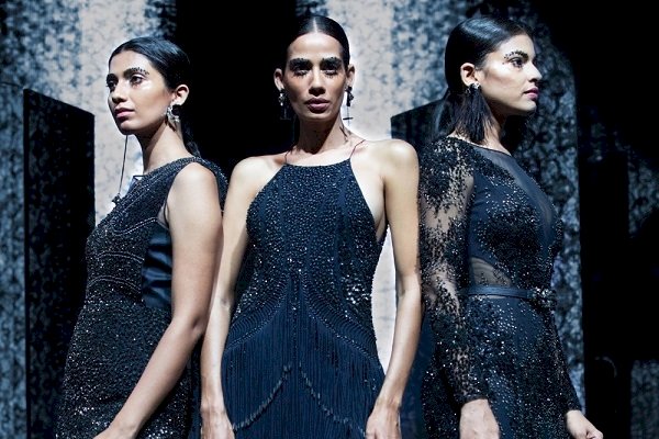 Designers Rohit Gandhi, Rahul Khanna close phygital edition of SS'21