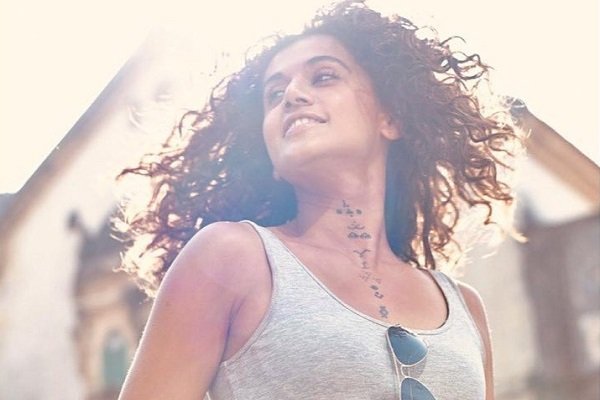 Taapsee has a 'flare in hair moment'