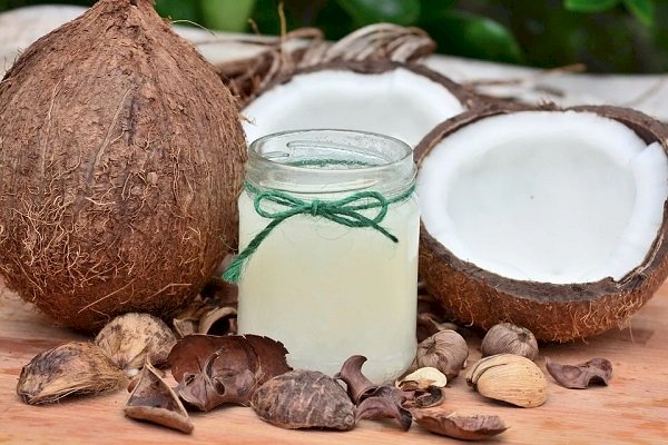 Why coconut oil is proven to be the best hair oil