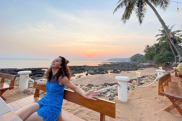 Taapsee Pannu enjoys her last off-day of 'Looop Lapeta' shoot