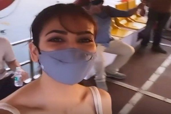 Kriti Kharbanda ecstatic over her first jetty ride