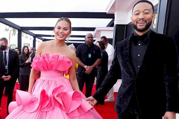 Grammys 2022: Doja Cat, BTS, Olivia Rodrigo add glamour to red carpet