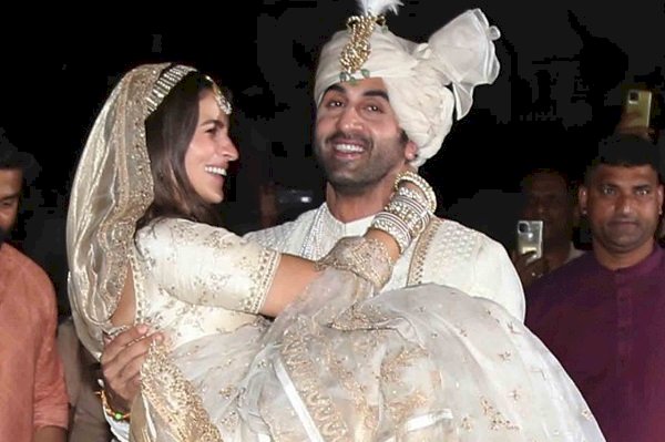 Ranbir-Alia wedding: Ranbir takes home his 'dulhaniya'