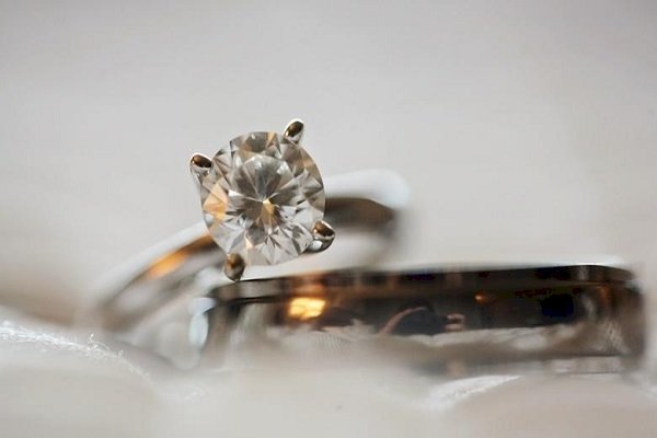 5 reasons to buy diamonds