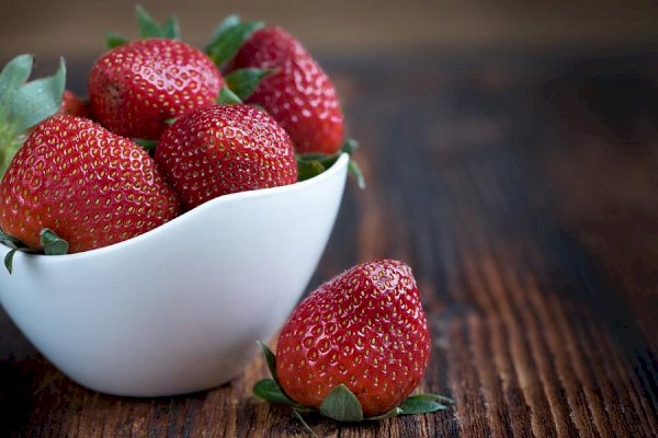 Strawberries may help fight Alzheimer's: Study