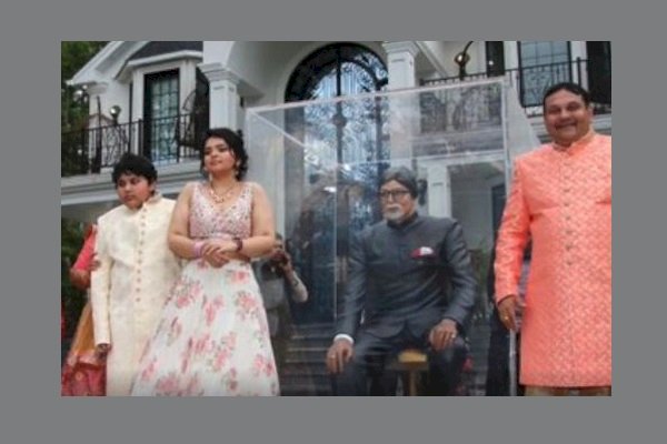 Big B fan installs actor's lifesize statue outside New Jersey home