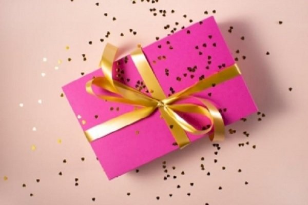 Diwali Edit: Gifts for Her