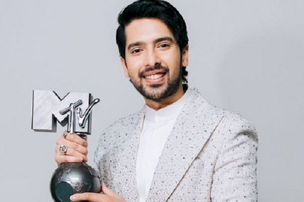 Armaan Malik wins 'Best India Act' at MTV Europe Music Awards