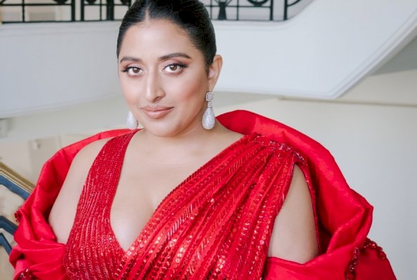 Hip-hop artiste Raja Kumari turns chic at Cannes in Manish Malhotra caped outfit