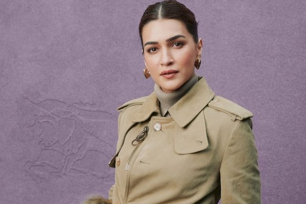 Kriti Sanon’s stylish ensemble turn heads in British capital