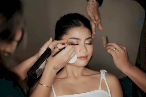 The Art of Beauty Makeup: Tips for a Flawless Look