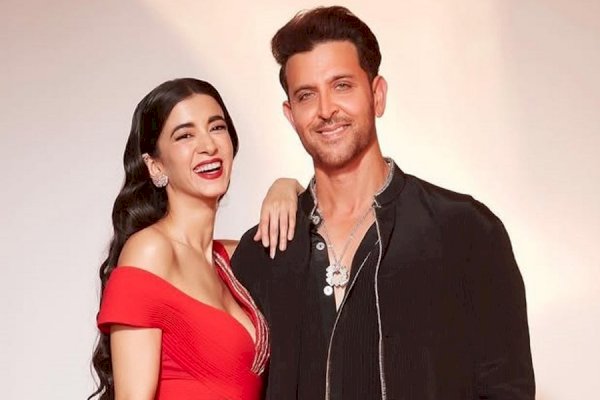 Hrithik Roshan proves he’s girlfriend Saba Azad’s biggest cheerleader