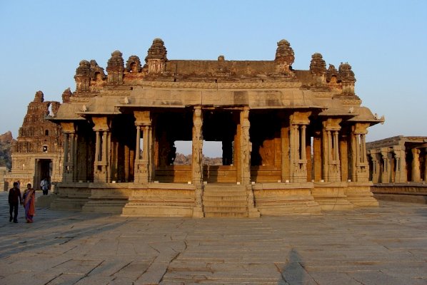 Hampi, Karnataka: A Journey Through the Stone-Carved Glory of the Vijayanagara Empire