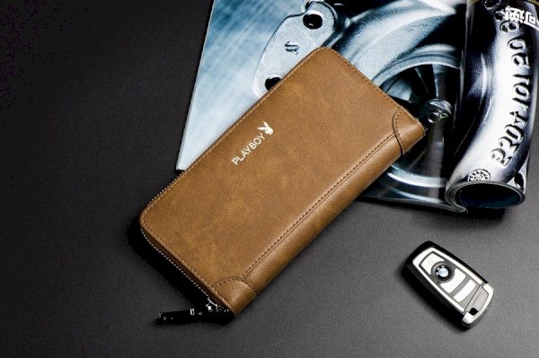 Elegance Meets Functionality: A Closer Look at the Playboy Leather Wallet